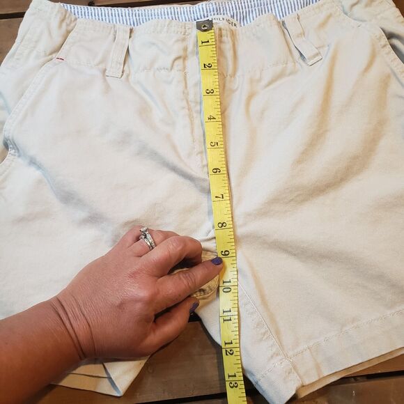 Tommy Hilfiger Vintage 90s Women’s Khaki Mom Shorts 100% Cotton Size 6 - Picture 4 of 6
